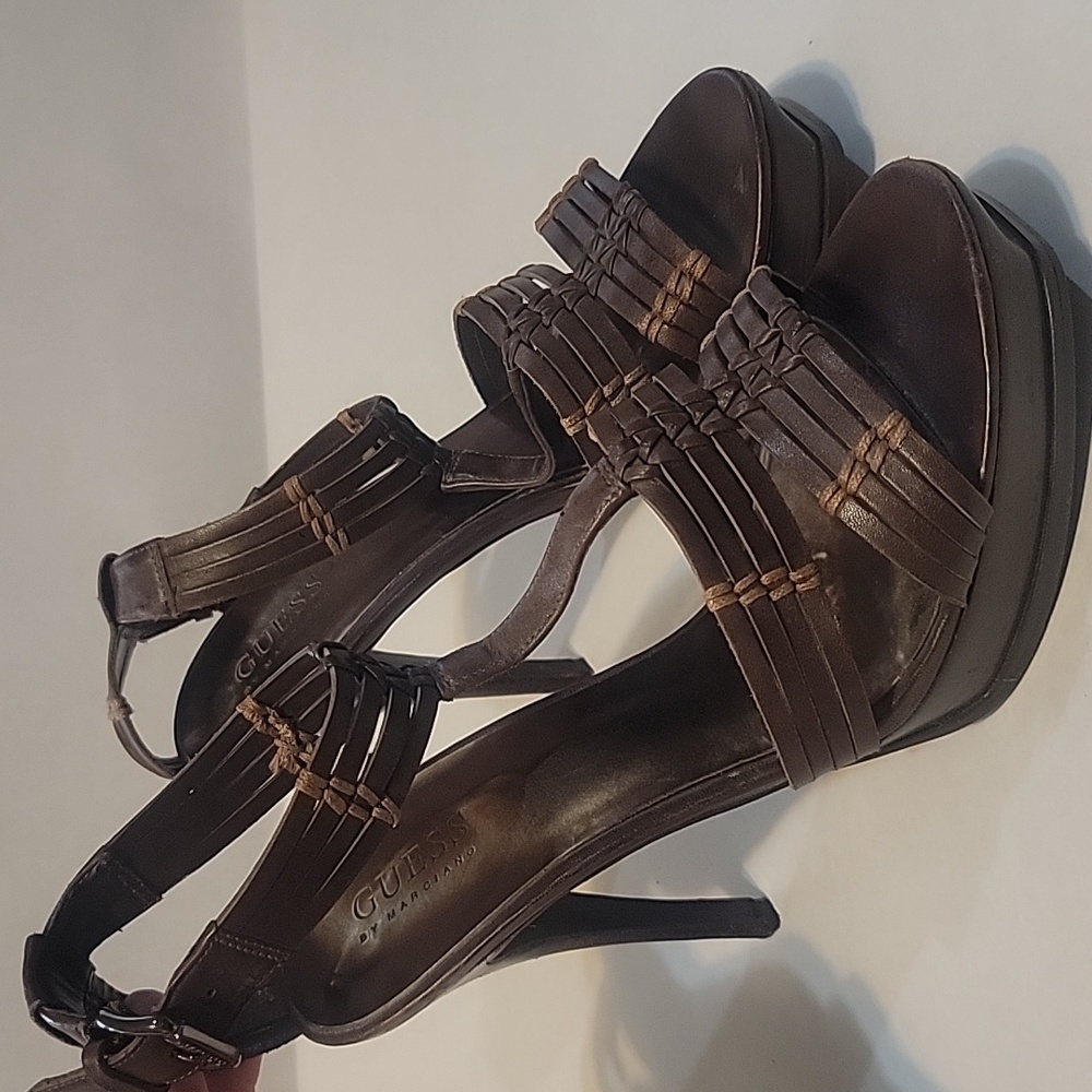 Platform Sandals - Picture 2 of 4